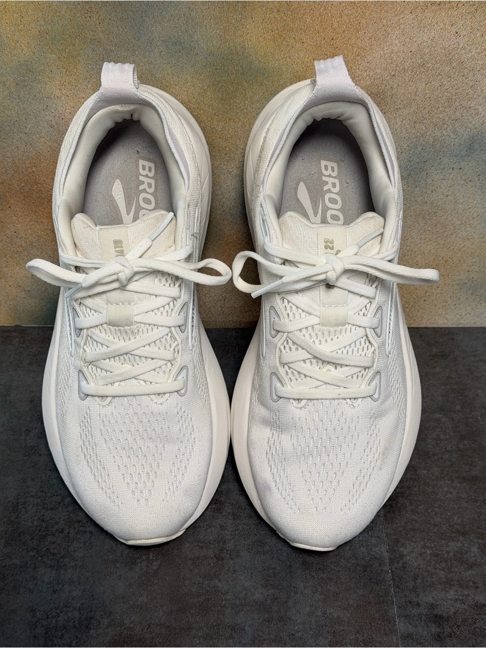 Brooks Glycerin 22 Women's White Running Shoes 1204341B151 Size 8.5B - Picture 8 of 16